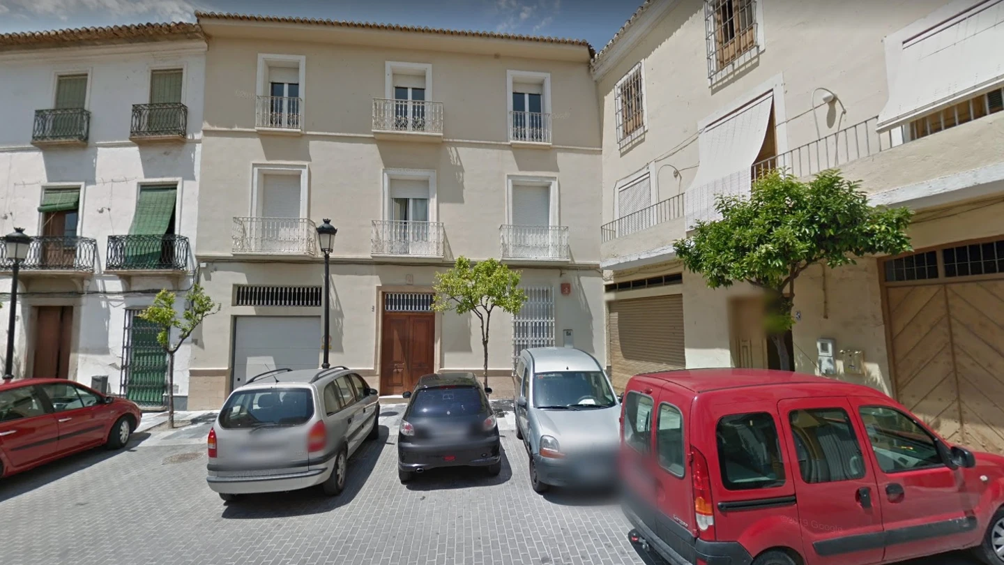 Plaza de la Cruz, en Berja, la zona en la que han ocurrido los hechos Plaza de la Cruz, en Berja, la zona en la que han ocurrido los hechos