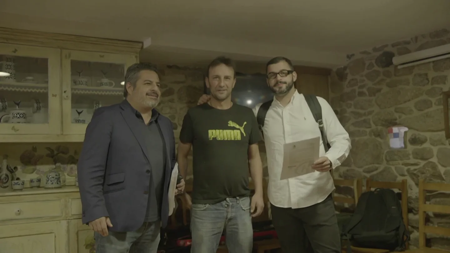 José firma una herencia de medio millón de euros en 'Cazaherederos': "El esfuerzo ha merecido la pena" José firma una herencia de medio millón de euros en 'Cazaherederos': "El esfuerzo ha merecido la pena"
