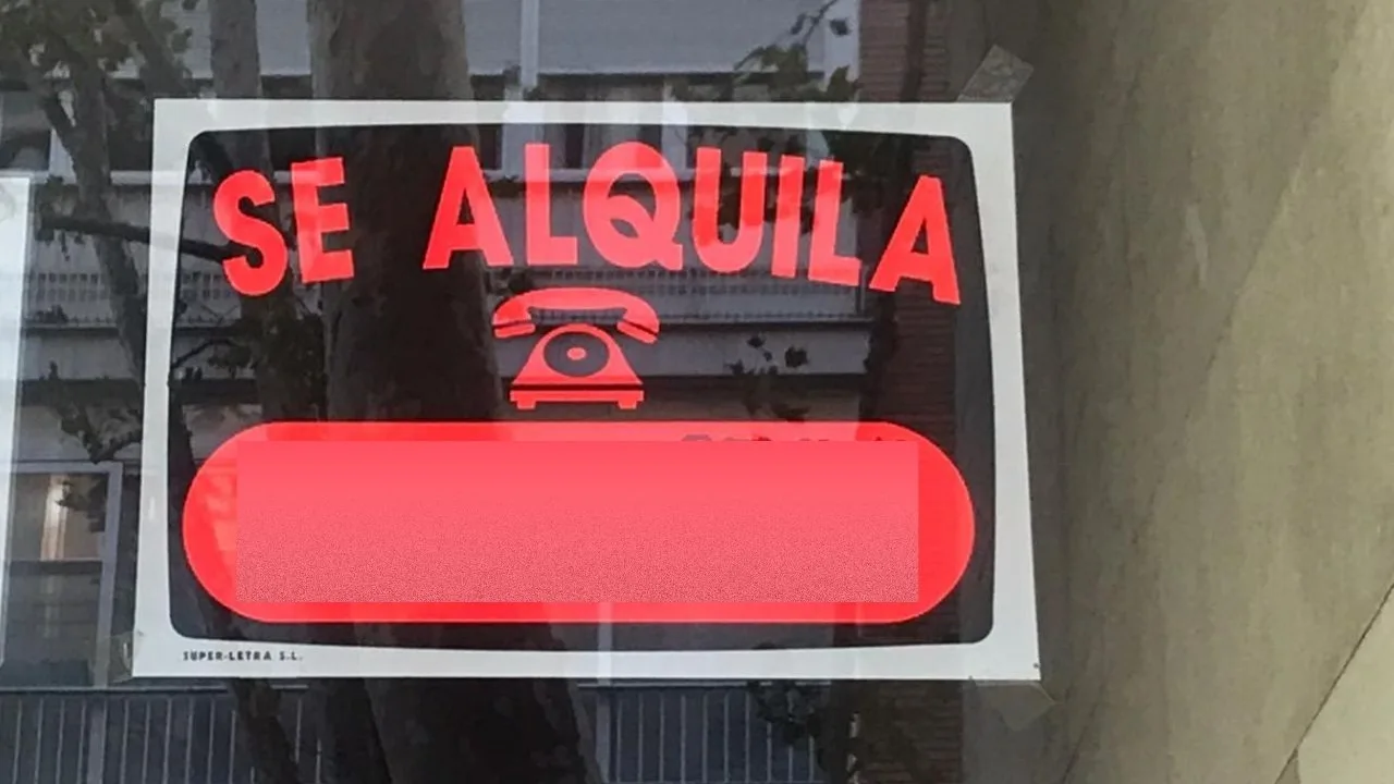 Un cartel de 'Se alquila'