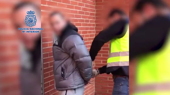 Detenido el líder de Bastión Frontal tras propinar una paliza a un miembro de la misma organización Detenido el líder de Bastión Frontal tras propinar una paliza a un miembro de la misma organización