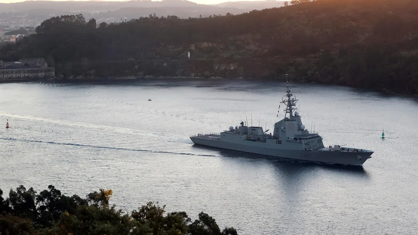 La fragata Blas de Lezo zarpa del Arsenal Militar de Ferrol para dirigirse al mar Negro La fragata Blas de Lezo zarpa del Arsenal Militar de Ferrol para dirigirse al mar Negro