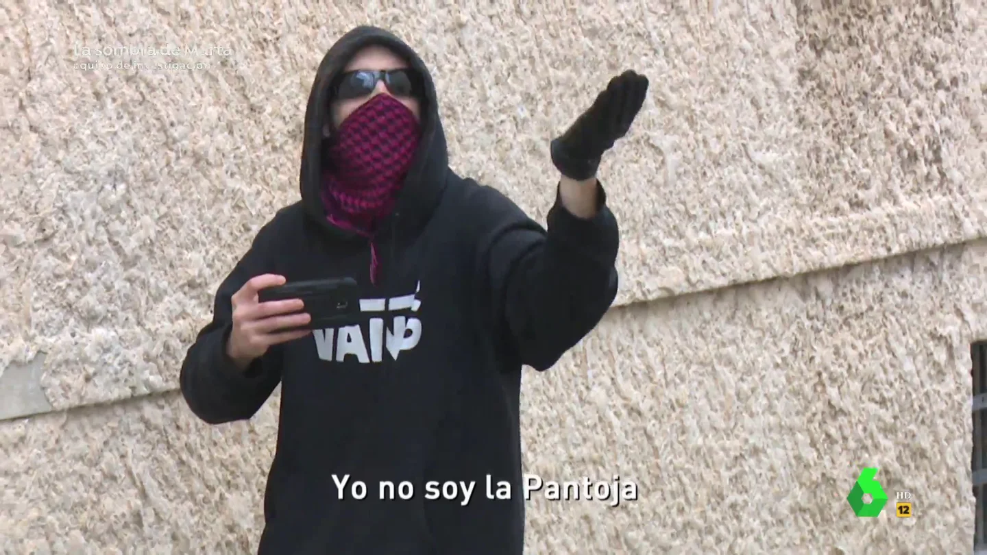 El momento en el que Equipo de Investigación graba a 'El Cuco' y le pregunta por Marta del Castillo: "No soy la Pantoja" El momento en el que Equipo de Investigación graba a 'El Cuco' y le pregunta por Marta del Castillo: "No soy la Pantoja"