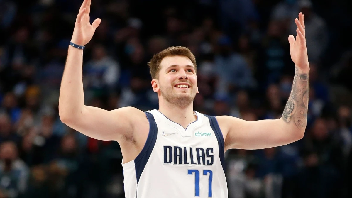 Luka Doncic, con los Mavs