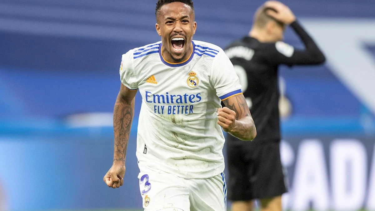 Eder MIlitao celebra un gol