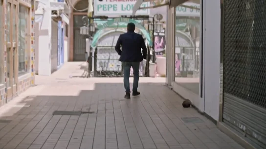 La persecución fallida de Jalis de la Serna al okupa de un apartamento en herencia: "Le hemos perdido" La persecución fallida de Jalis de la Serna al okupa de un apartamento en herencia: "Le hemos perdido"