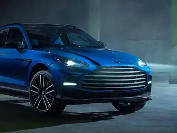 Aston Martin rompe todos los esquemas al presentar al SUV más rápido del mundo Aston Martin rompe todos los esquemas al presentar al SUV más rápido del mundo