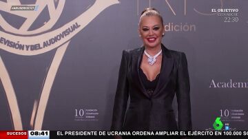 Trama informaciones famosos policías