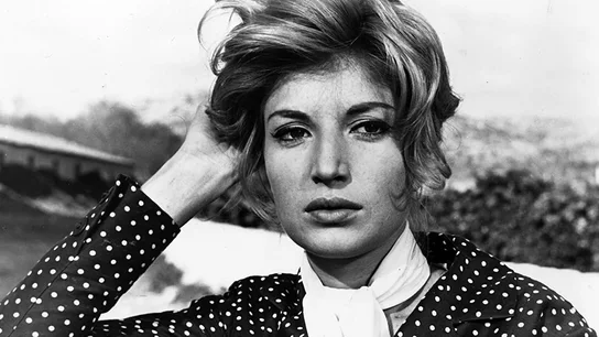 Muere la actriz Monica Vitti, la "antidiva" musa de Antonioni Monica Vitti
