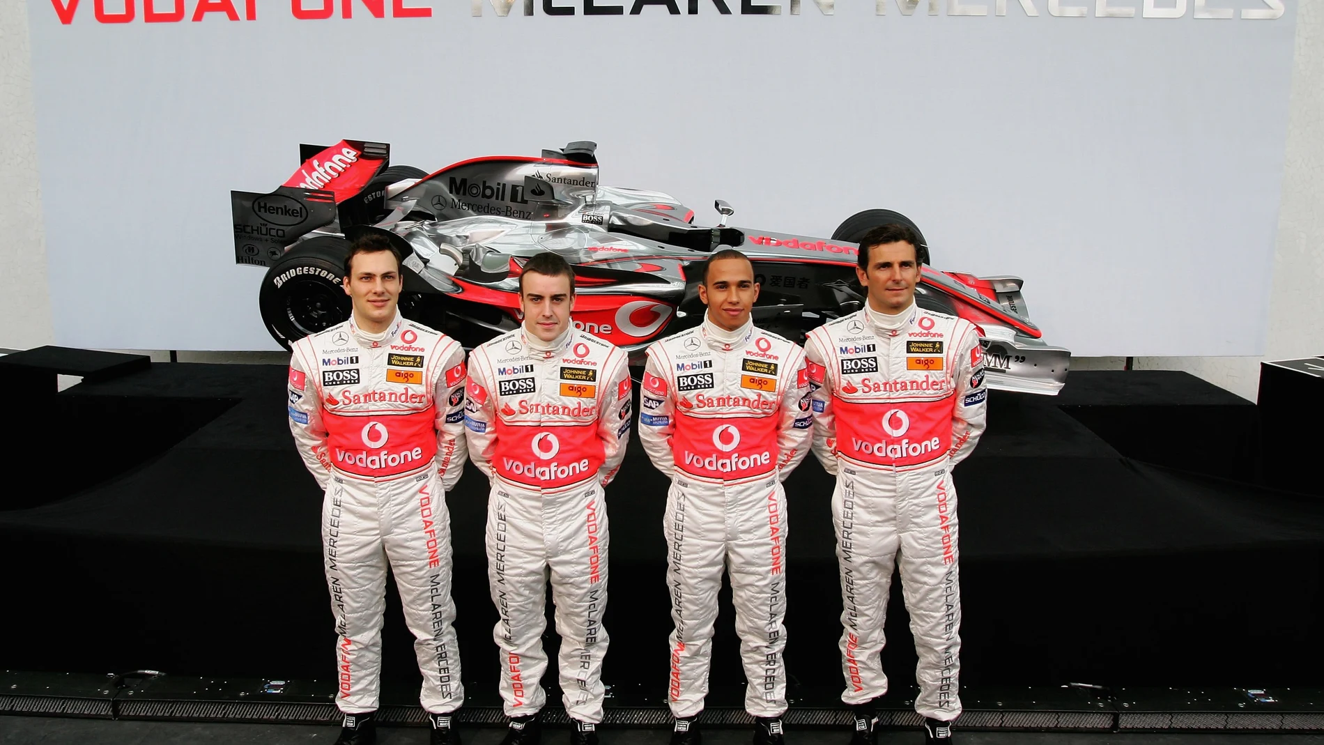 Gary Paffett, Fernando Alonso, Lewis Hamilton y Pedro Martínez de la Rosa