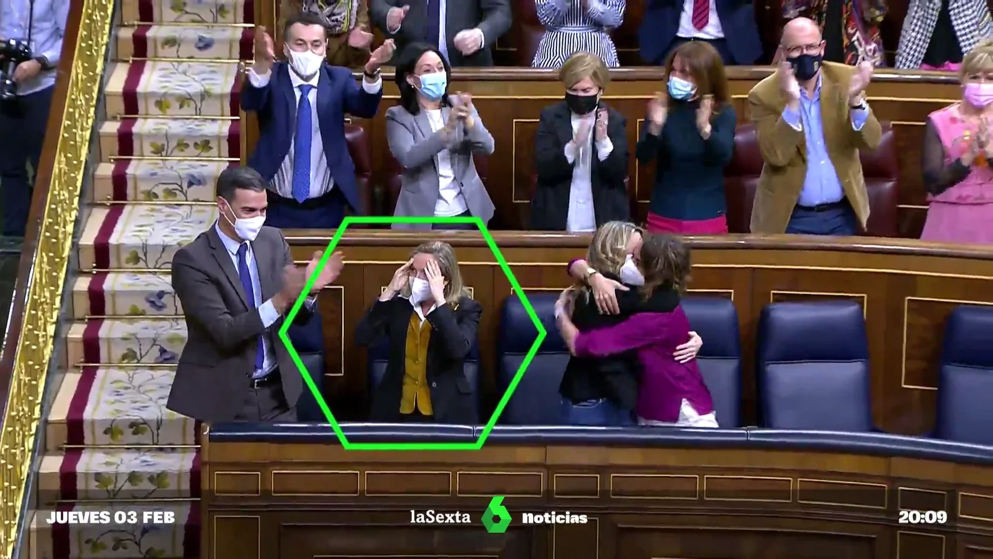 La reacción de Calviño tras aprobarse la reforma laboral La reacción de Calviño tras aprobarse la reforma laboral