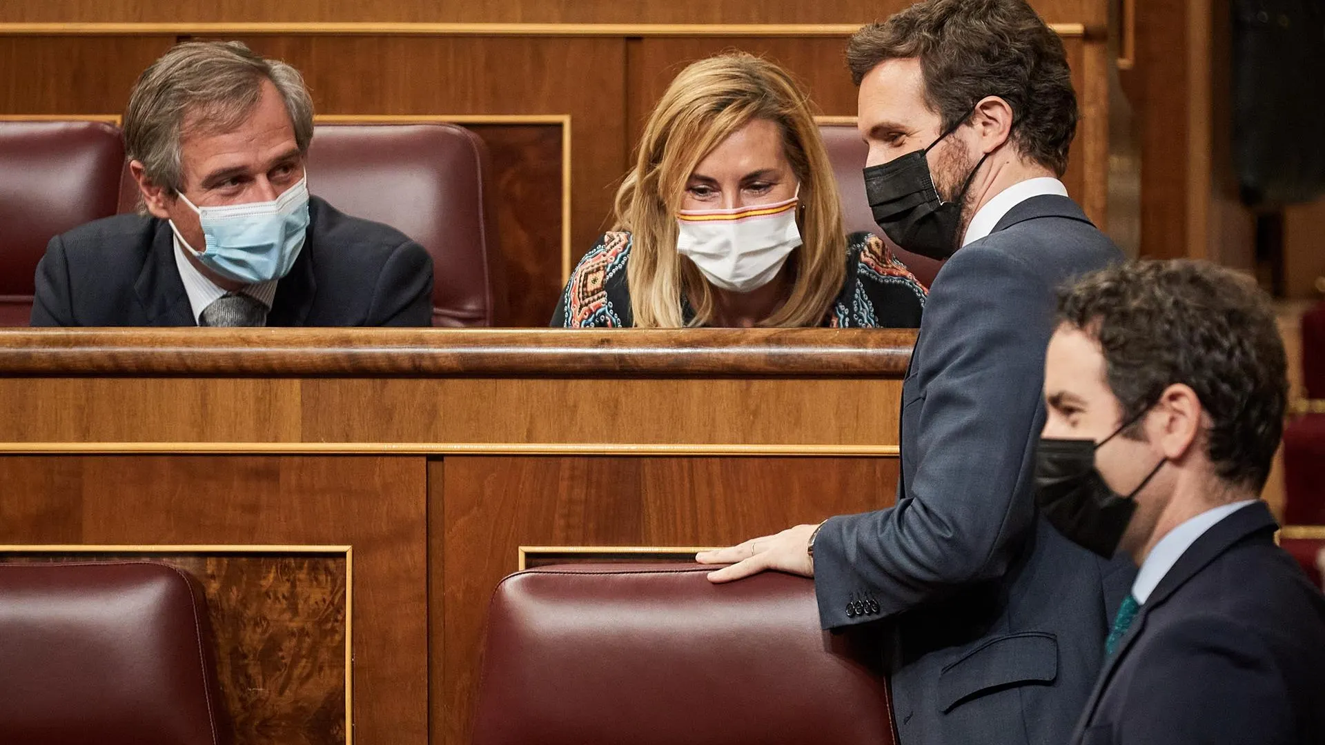 Pablo Casado y García Egea en un pleno del Congreso