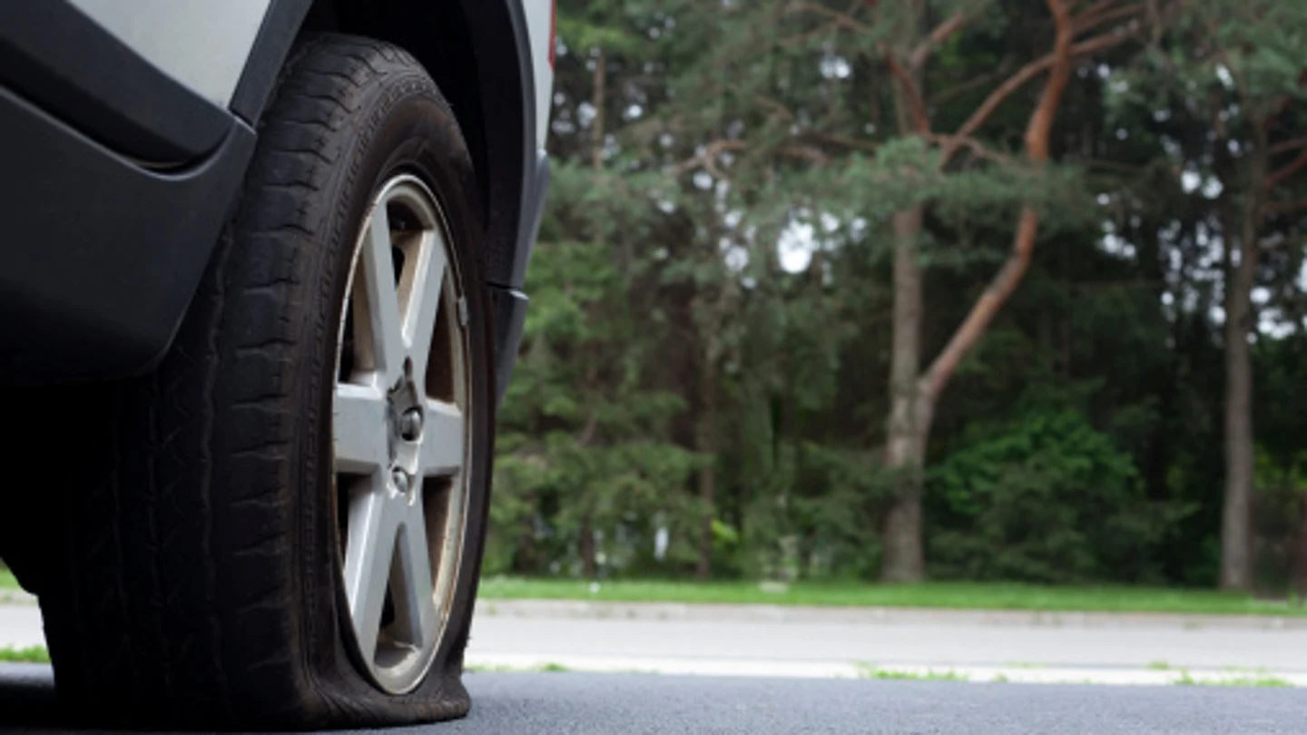 Este es el método que emplean los ladrones para robar en coches Este es el método que emplean los ladrones para robar en coches