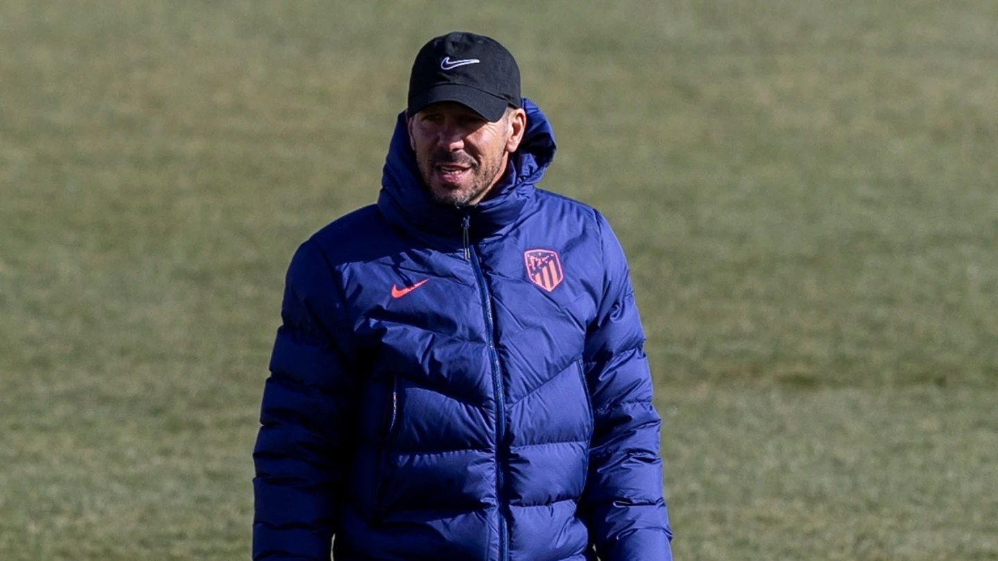 Diego Simeone, en un entrenamiento Diego Simeone, en un entrenamiento