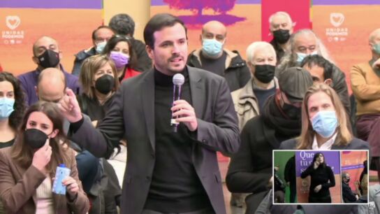 Alberto Garz&oacute;n vincula el asalto a Lorca con un PP "arrodillado ante la extrema derecha": "Esta operaci&oacute;n les va a salir mal"