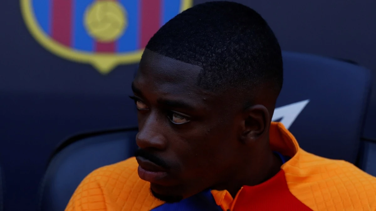 Ousmane Dembélé, en el banquillo