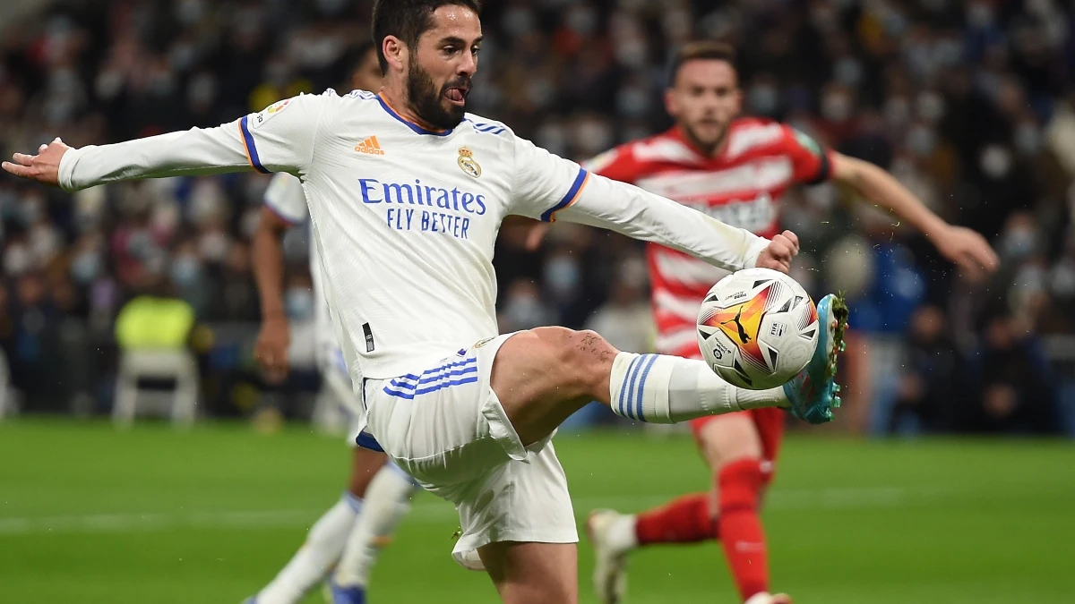 Isco, en una acción ante el Granada