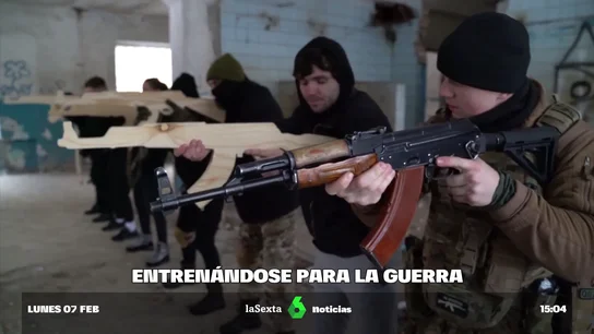 Entrenándose para la guerra en Ucrania Entrenándose para la guerra en Ucrania