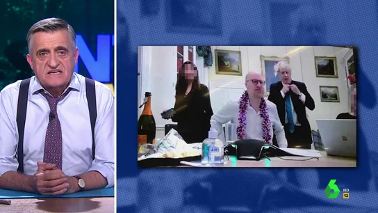 Wyoming, sobre la nueva foto de las fiestas de Boris Johnson: "30 segundos antes tenía la corbata en la cabeza" Wyoming, sobre la nueva foto de las fiestas de Boris Johnson: "30 segundos antes tenía la corbata en la cabeza"