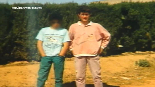 Antonio Anglés con un amigo de la infancia Antonio Anglés con un amigo de la infancia