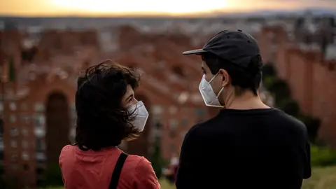 Una pareja en Madrid Una pareja en Madrid