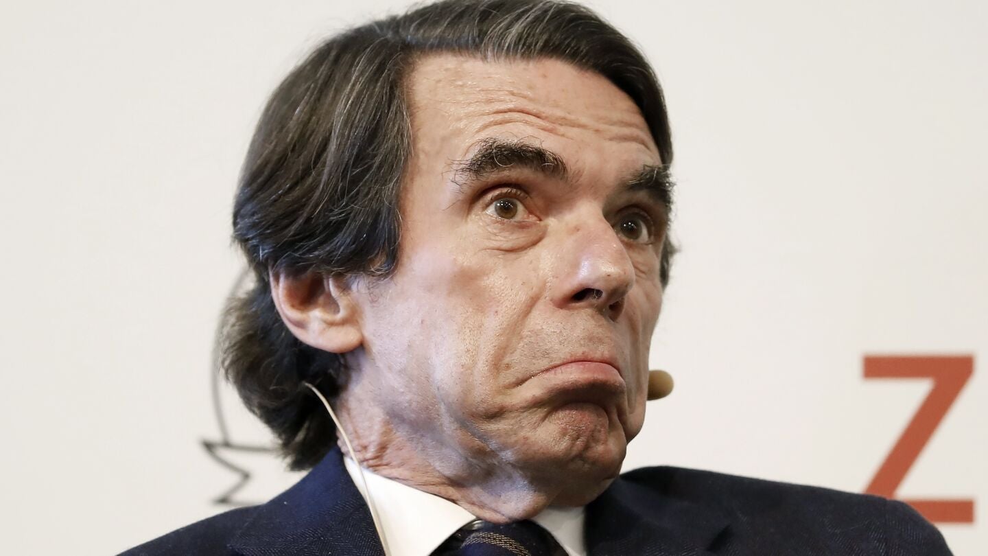 Aznar critica que Vox quiera entrar en un Gobierno "cuando quiere eliminar las comunidades aut&oacute;nomas"