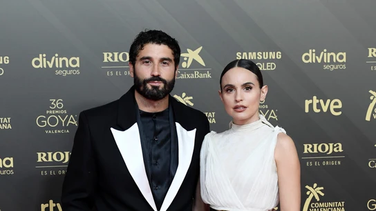 Verónica Echegui y Álex García tuvieron que usar su pasaporte COVID falsificado para acceder a los Goya Verónica Echegui y Álex García tuvieron que usar su pasaporte COVID falsificado para acceder a los Goya