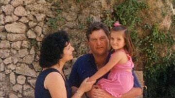 La emotiva despedida de Rozalén a su padre: "Acaba de morir... Nunca dejó de cogerme en brazos"