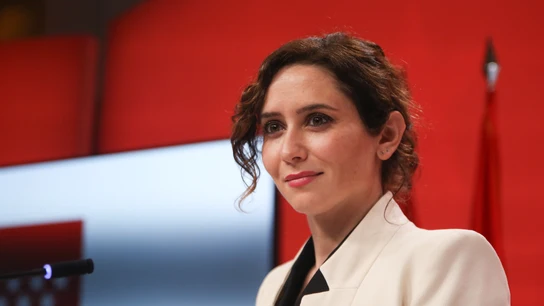 La presidenta de la Comunidad de Madrid, Isabel Díaz Ayuso, en una rueda de prensa en la Real Casa de Correos, a 17 de febrero de 2022 La presidenta de la Comunidad de Madrid, Isabel Díaz Ayuso, en una rueda de prensa en la Real Casa de Correos, a 17 de febrero de 2022