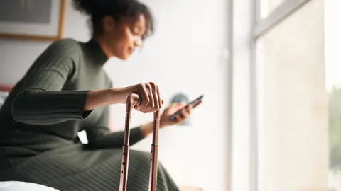 Mujer buscando destinos Mujer buscando destinos