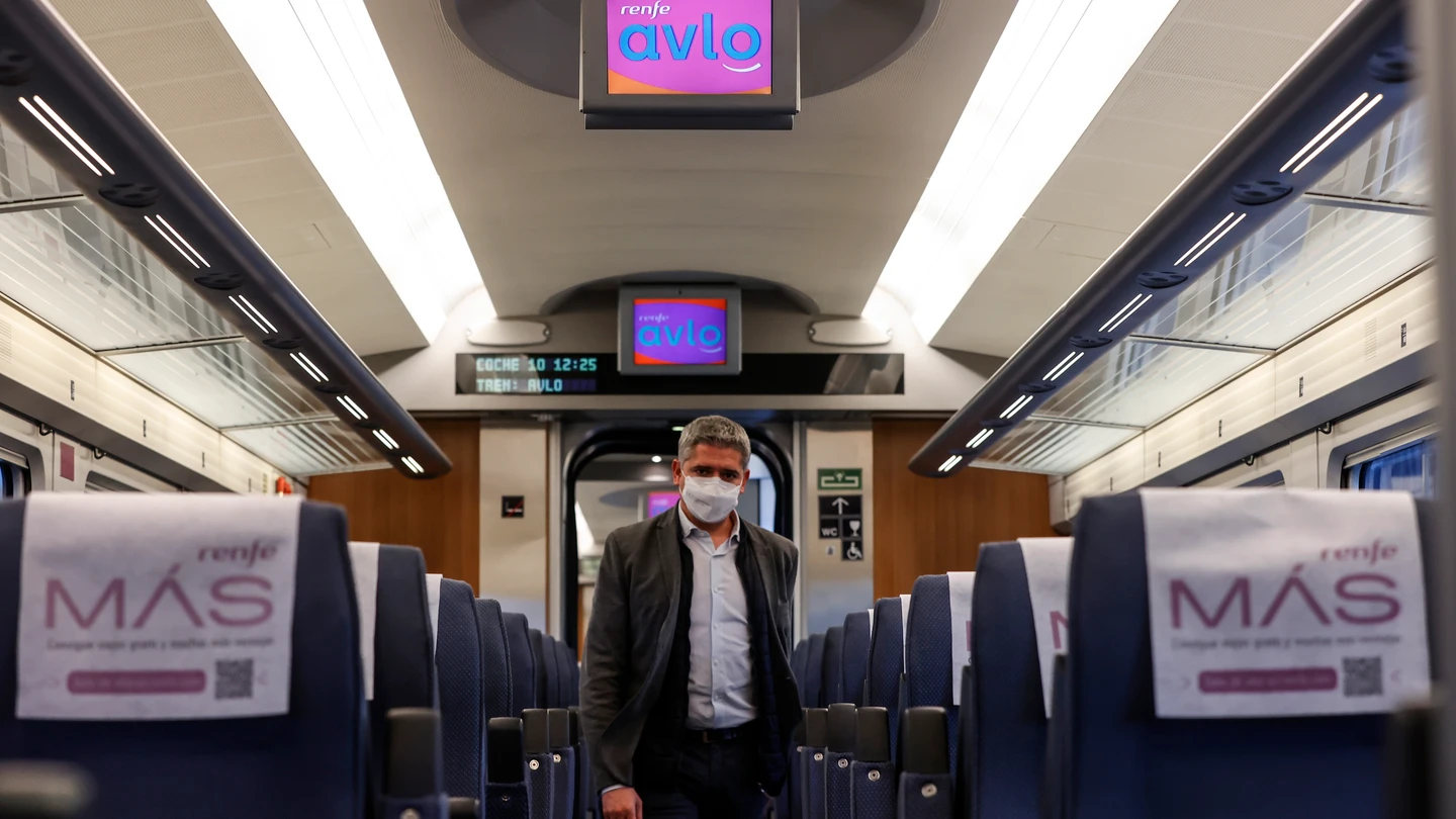 Renfe convoca nuevas vacantes de trabajo: plazos y requisitos Renfe convoca nuevas vacantes de trabajo: plazos y requisitos