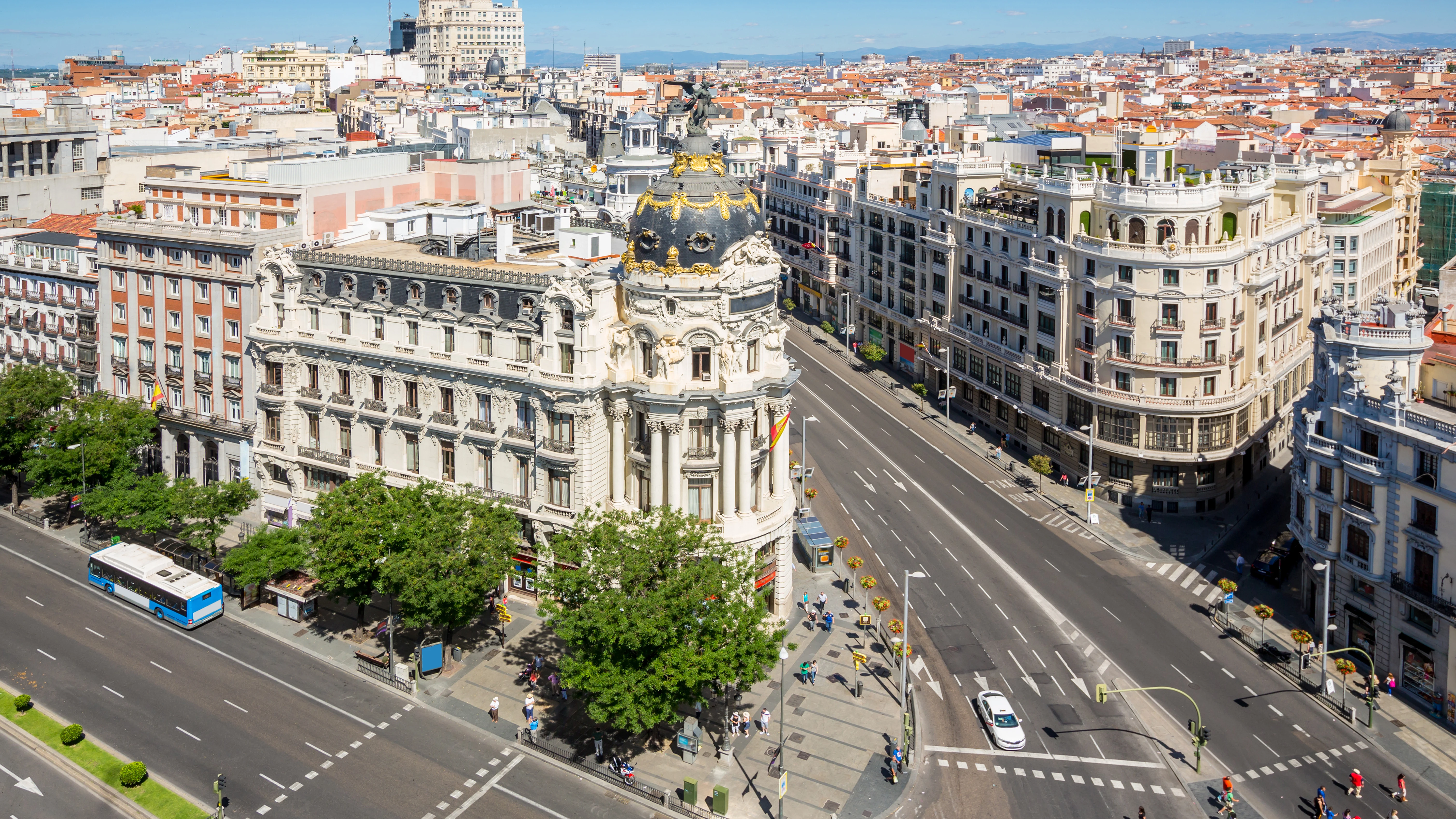 Calle Gran V&iacute;a con Alcal&aacute;