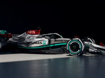 Mercedes-AMG F1 W13 E Performance Mercedes-AMG F1 W13 E Performance