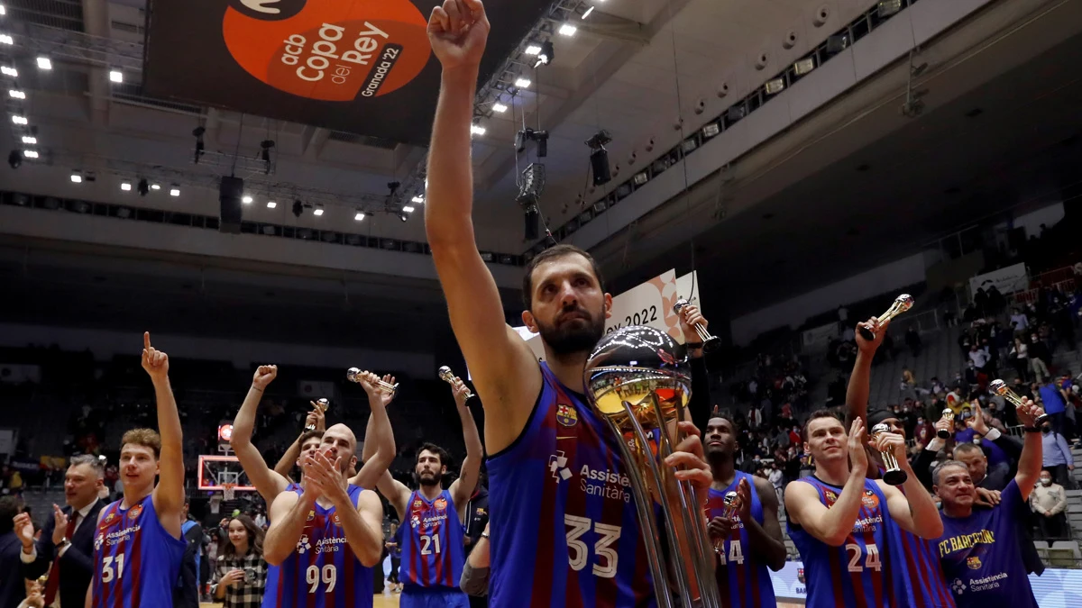 Mirotic, con la Copa del Rey