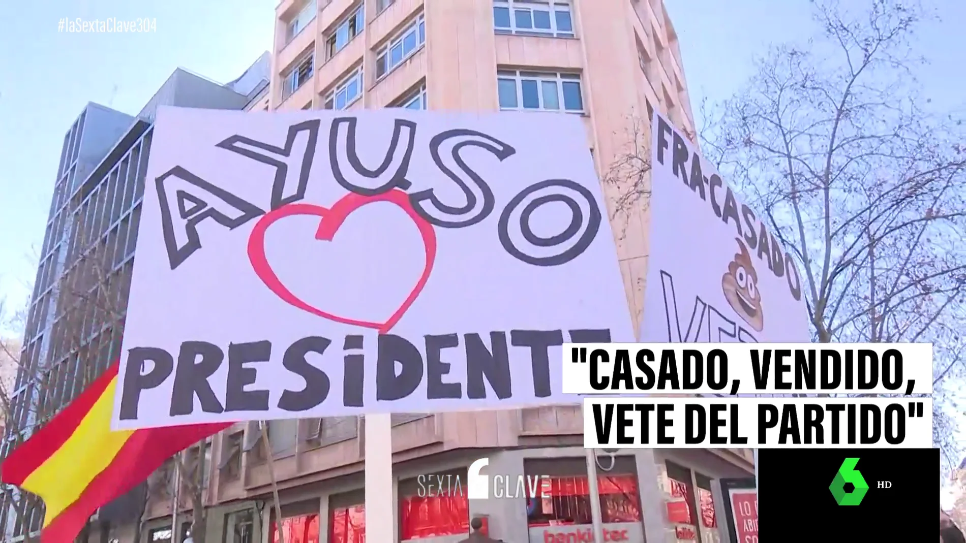 De "Ayuso a la Moncloa" a "Teodoro al inodoro": los seis 'hits' de los manifestantes pro-Ayuso en Génova