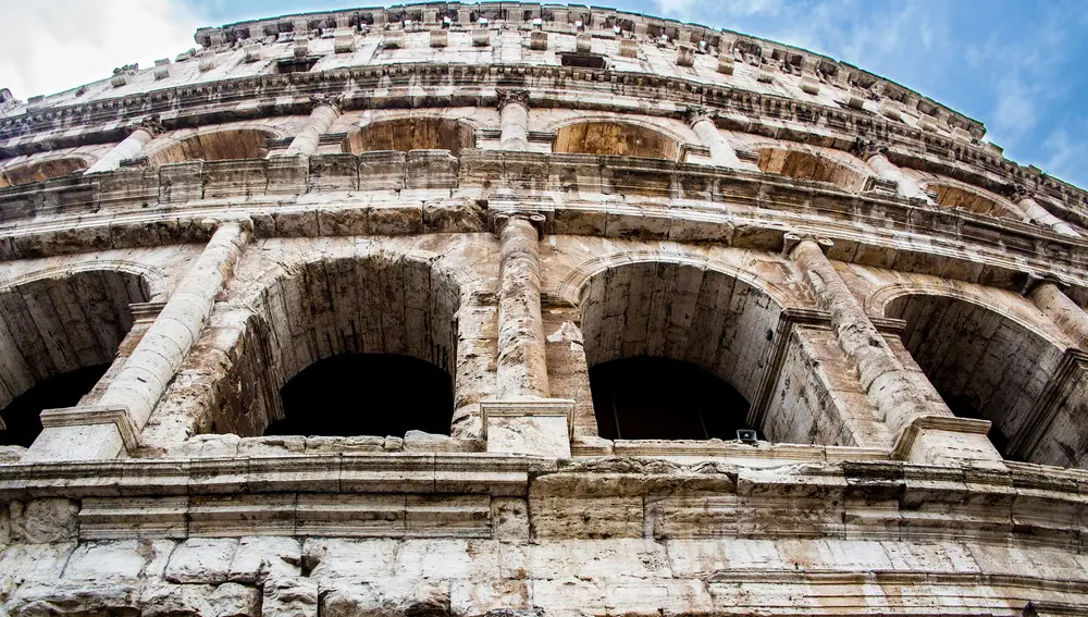 Anfiteatros del mundo que te transportarán a la época romana