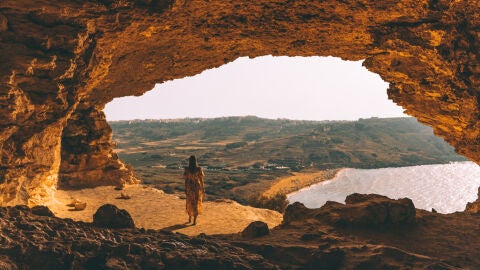 Cueva Tal-Mixta