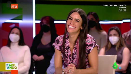 El inesperado comentario de Cristina Pedroche fuera de guion sobre su marido que destaca los aplausos del plató de Zapeando El inesperado comentario de Cristina Pedroche fuera de guion sobre su marido que destaca los aplausos del plató de Zapeando