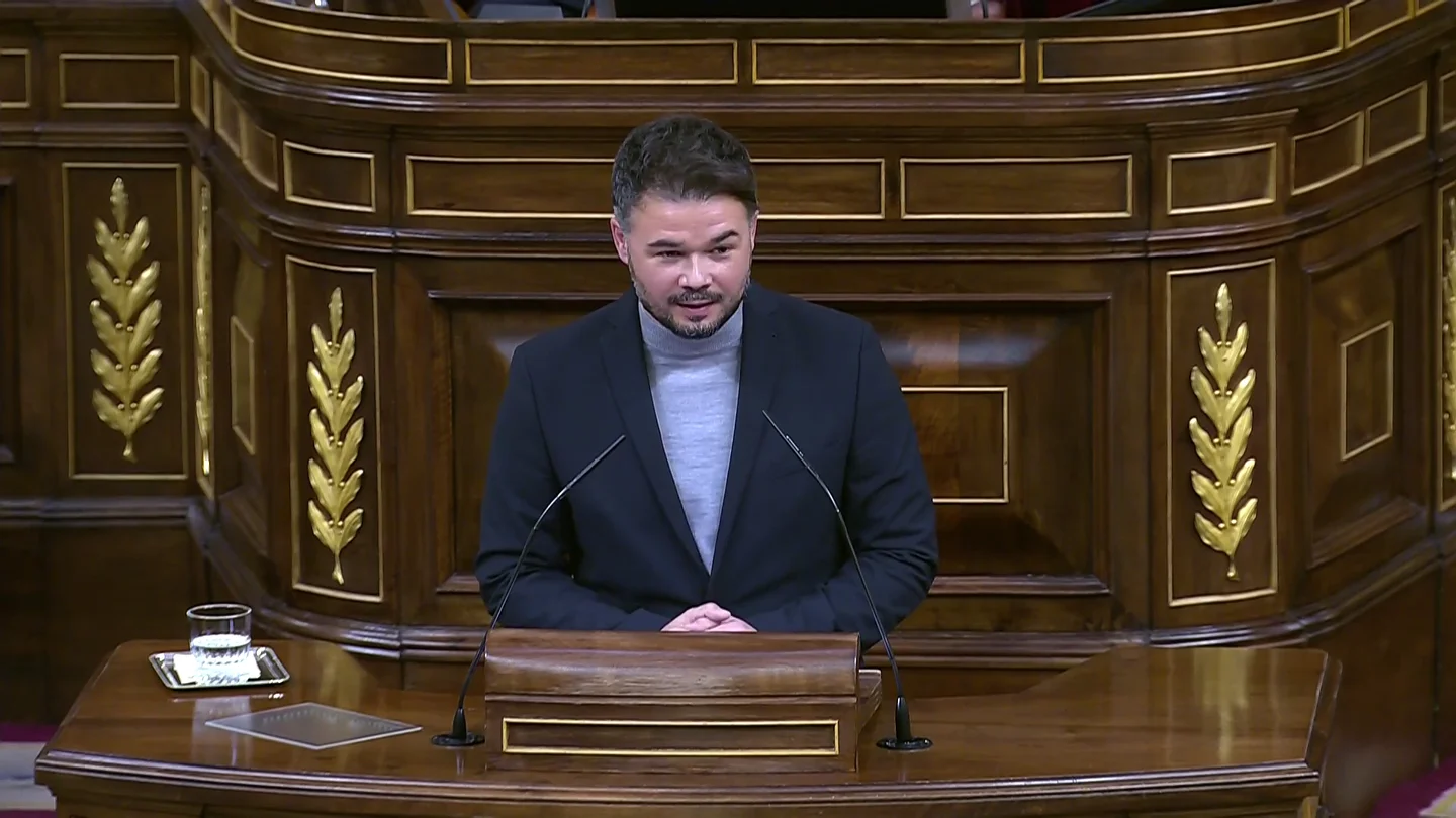 Esta es la acusación que Gabriel Rufián hace Vox sobre su relación con Putin "Ahora no vende"