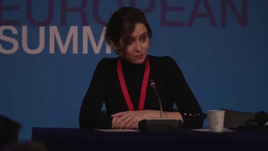 Ayuso critica que el Gobierno cambie el nombre de la Estación de Atocha por el de Atocha-Almudena Grandes: "La Virgen de Atocha ya es una mujer" Ayuso critica que el Gobierno cambie el nombre de la Estación de Atocha por el de Atocha-Almudena Grandes: "La Virgen de Atocha ya es una mujer"