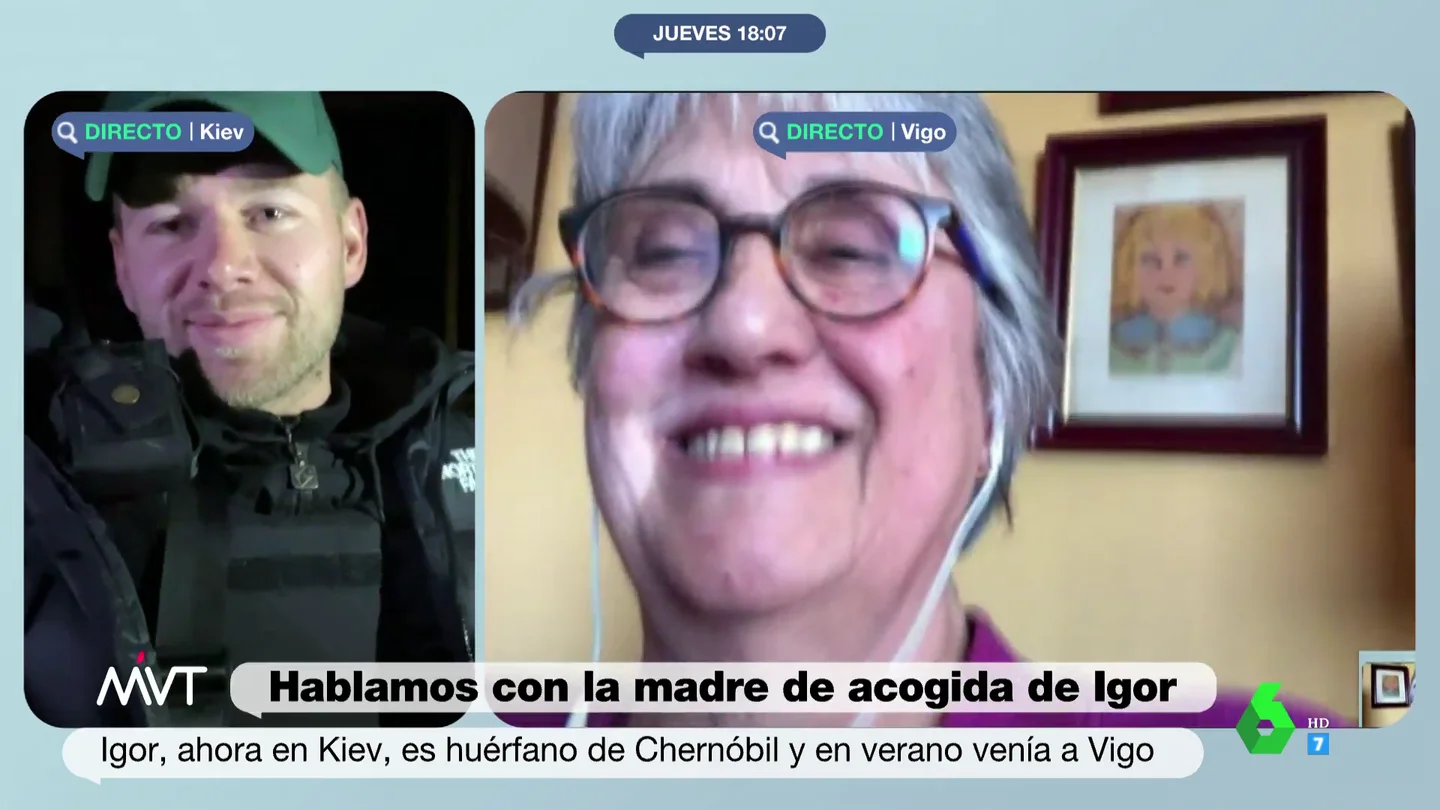 El emotivo reencuentro entre un miliciano ucraniano y la familia española que lo acogió tras el accidente de Chernóbil El emotivo reencuentro entre un miliciano ucraniano y la familia española que lo acogió tras el accidente de Chernóbil