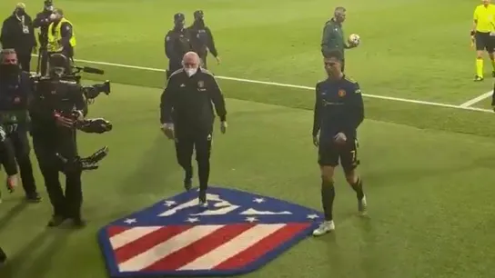Cristiano Ronaldo  Cristiano Ronaldo