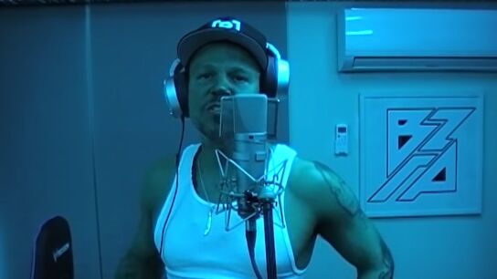 Ren&eacute; P&eacute;rez Joglar, ​ conocido como por su nombre art&iacute;stico Residente