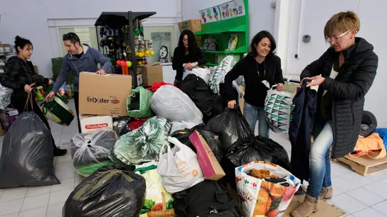 Ola de solidaridad con Ucrania en España Ola de solidaridad con Ucrania en España
