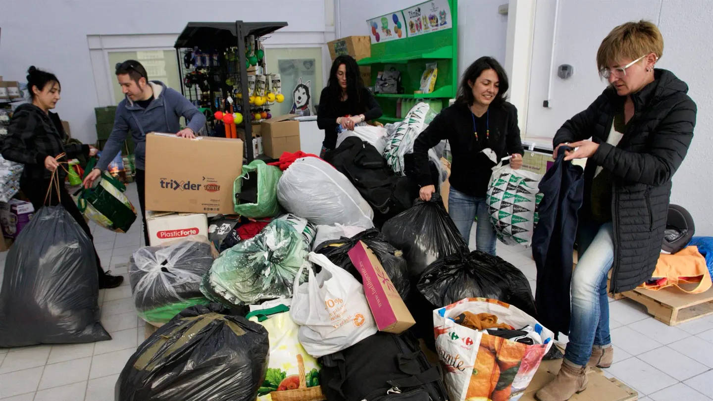 Ola de solidaridad con Ucrania en España Ola de solidaridad con Ucrania en España