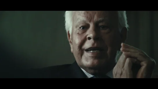 Felipe González saca a la luz la lista en la que clasificaba por orden los medios más afines a su Gobierno "No puede salir de aquí"