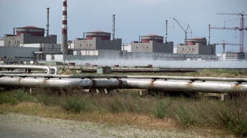 Los seis reactores de la central ucraniana de Zaporiyia estan intactos pese al ataque ruso segun la OIEA
