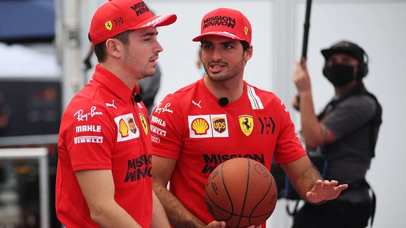 Charles Leclerc y Carlos Sainz