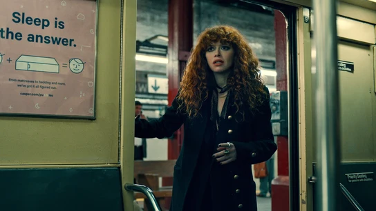 Natasha Lyonne es Nadia en 'Muñeca Rusa' Natasha Lyonne es Nadia en 'Muñeca Rusa'