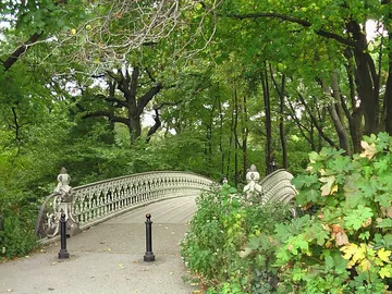 Roosvelt Island y el Bronx, los dos destinos neoyorquinos que los amantes de la primavera no se quieren perder Roosvelt Island y el Bronx, los dos destinos neoyorquinos que los amantes de la primavera no se quieren perder
