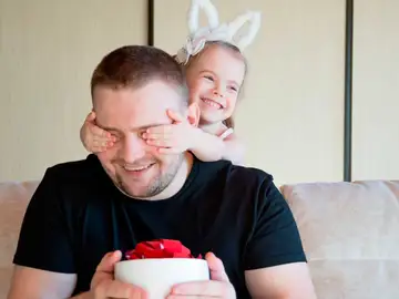 Los mejores recursos para felicitar el Día del Padre desde tu móvil Los mejores recursos para felicitar el Día del Padre desde tu móvil